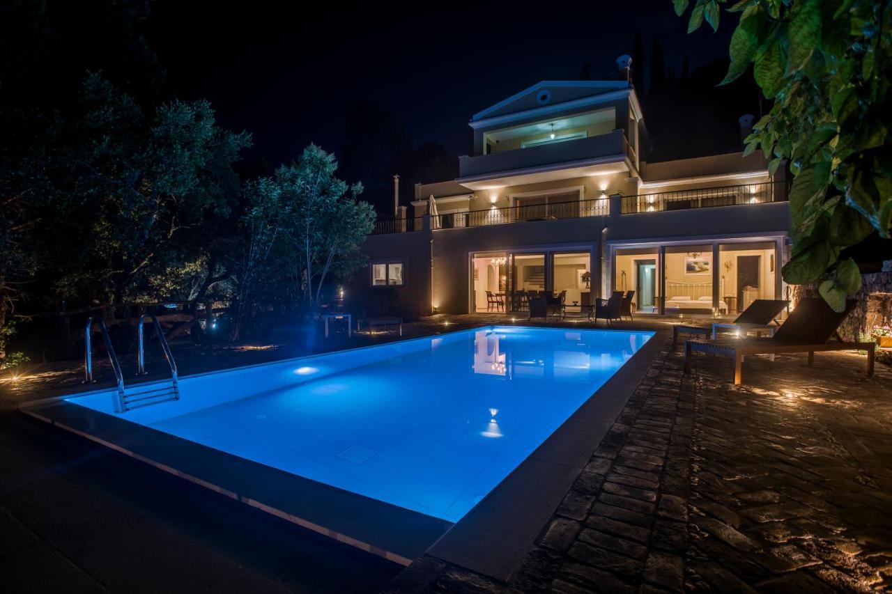 Villa Fioraki Pouládes Exterior foto